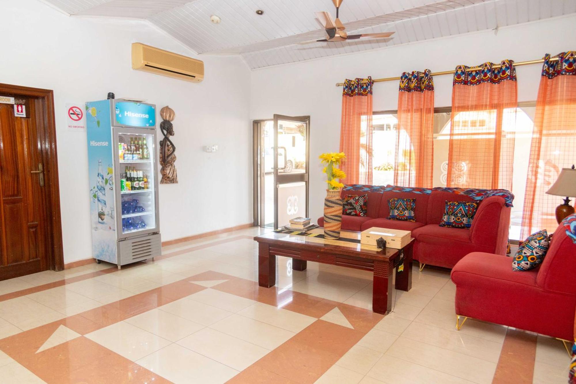 Prestige Guesthouse ,Ksi Kumasi Esterno foto